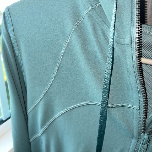 Lululemon Hooded Jacket - Picture 2 of 5